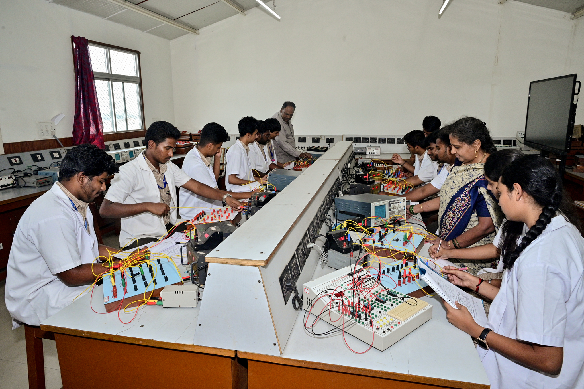 Electronics Lab